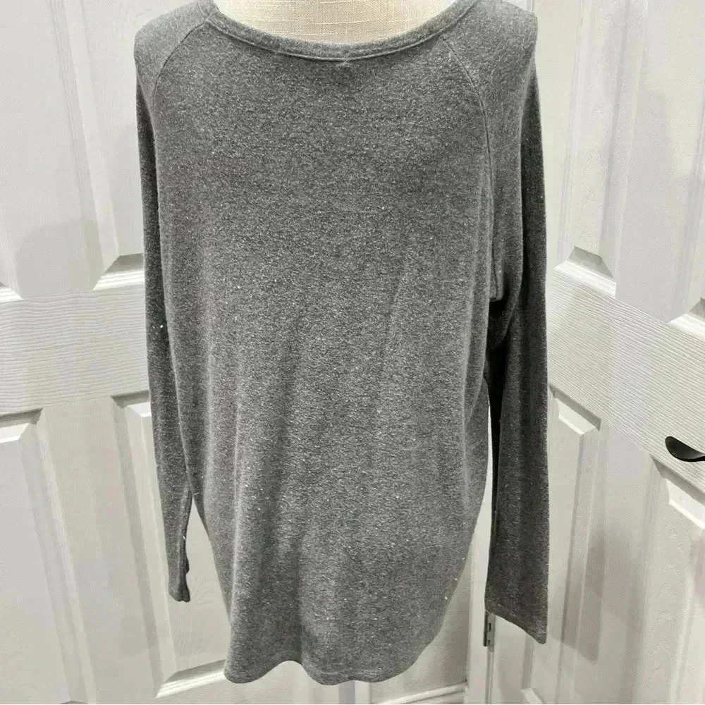 Brandy Melville Wool V-neck gray sweater oversized one size fits most - Picture 3 of 7